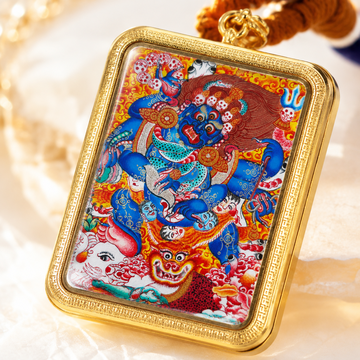 六臂玛哈嘎拉（大黑天）随身唐卡吊坠（嘎乌盒吊坠）