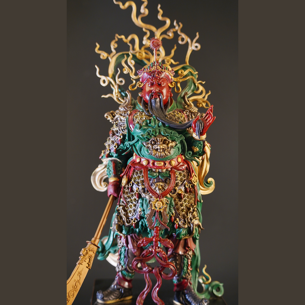 Intangible Cultural Heritage Cloisonné Pure Copper Guan Yu Statue | Wards off evil and attracts wealth, loyalty for all ages