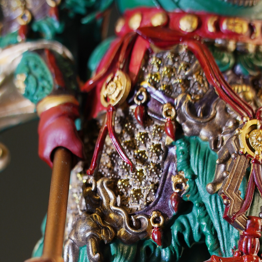 Intangible Cultural Heritage Cloisonné Pure Copper Guan Yu Statue | Wards off evil and attracts wealth, loyalty for all ages